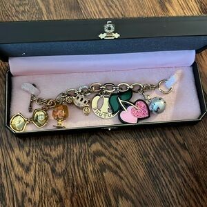 Vintage Juicy Couture charm bracelet with charms